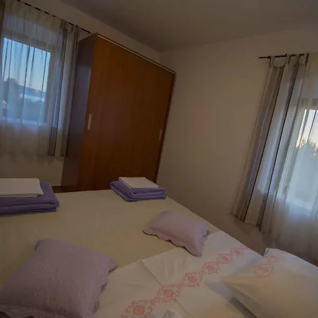 Apartman In Starigrad-paklenica 6868 Starigrad-Paklenica