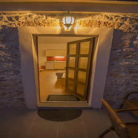 Apartman In Starigrad-paklenica 6868 Starigrad-Paklenica